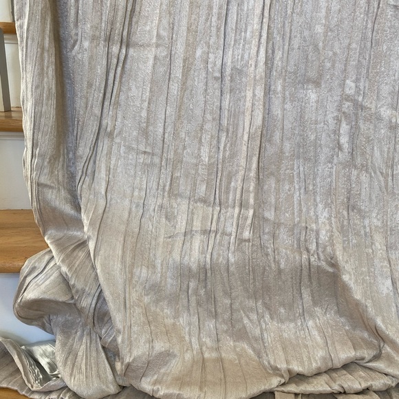 2 Windows Panels Curtains bundle New - Picture 2 of 6